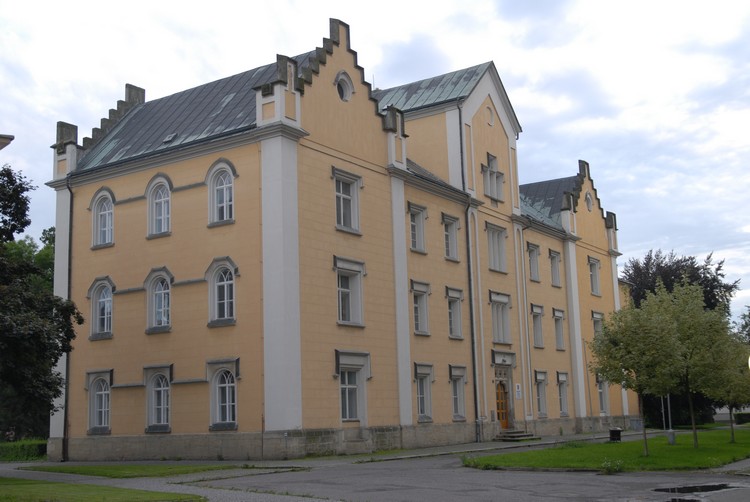 Budova prvního stupně